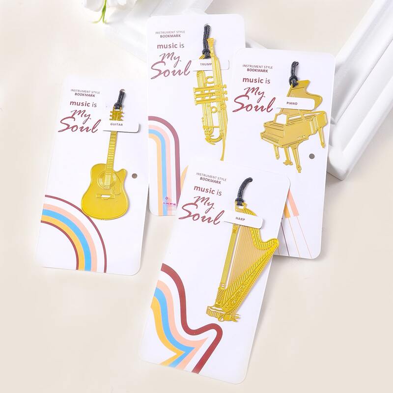 

2pcs Musical Instrument Design Random Bookmark