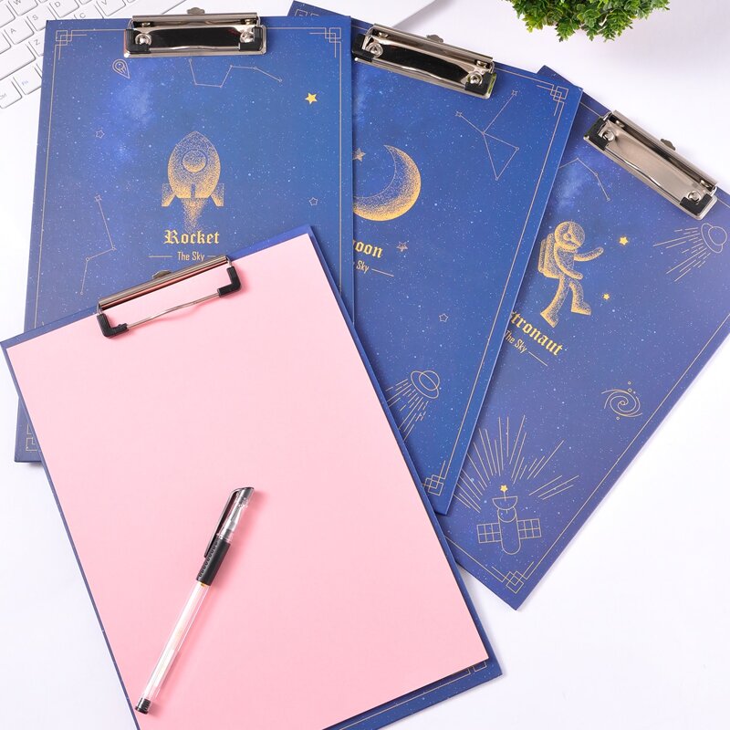 

1pc Fantasy Starry Sky Print Random Clipboard