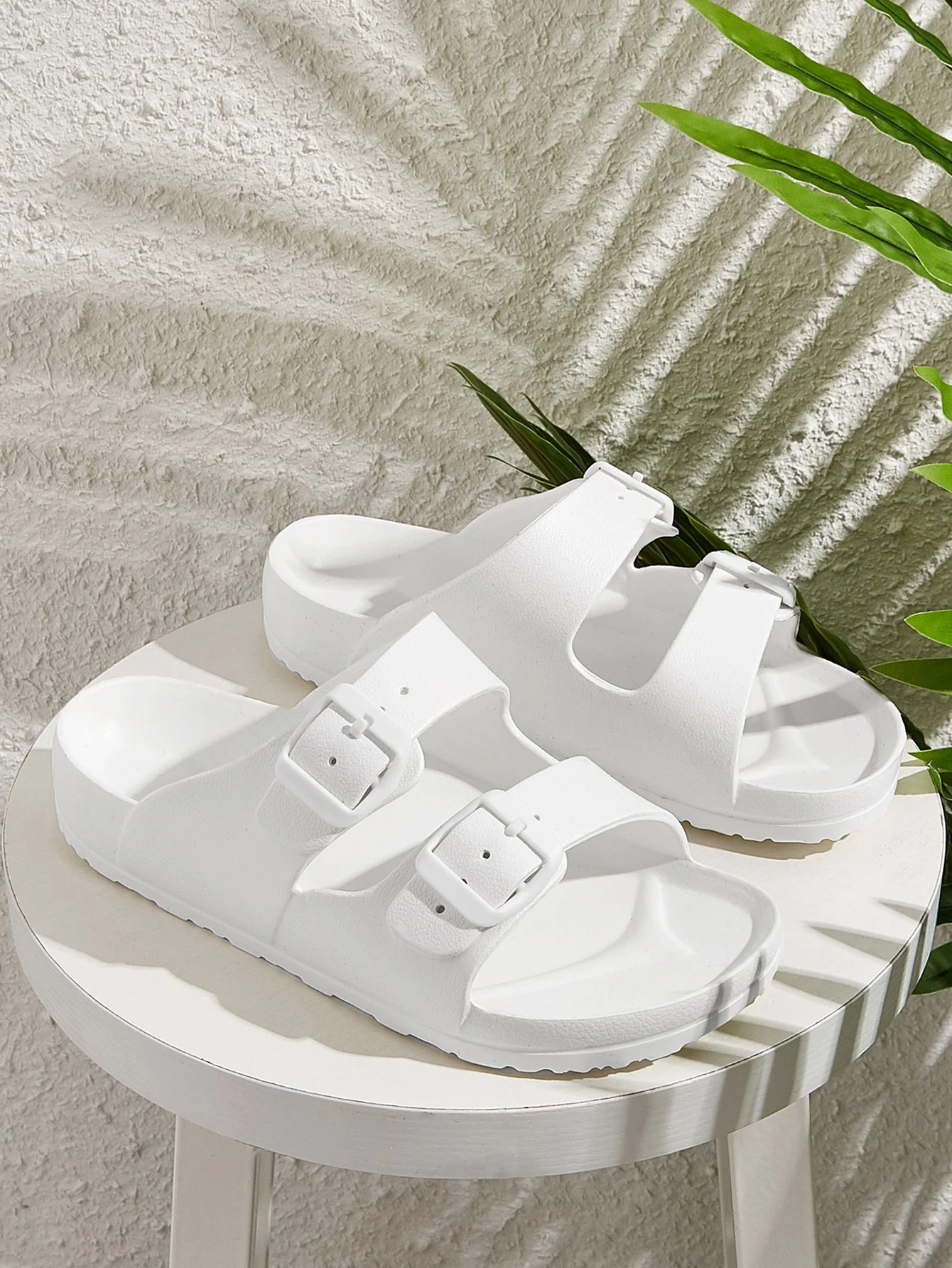 white buckle sliders