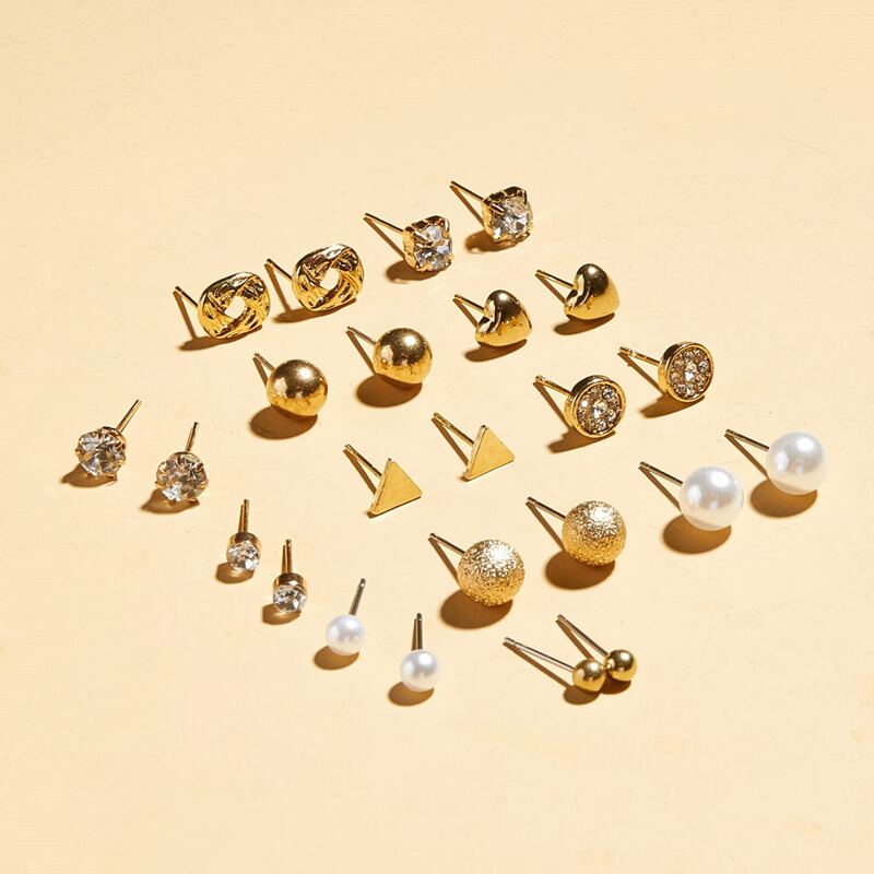 

12pairs Rhinestone Engraved Pearl Decor Stud Earrings, Multicolor