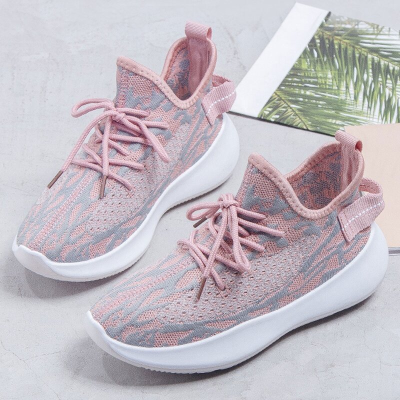 

Lace-up Front Low Top Sneakers, Pink