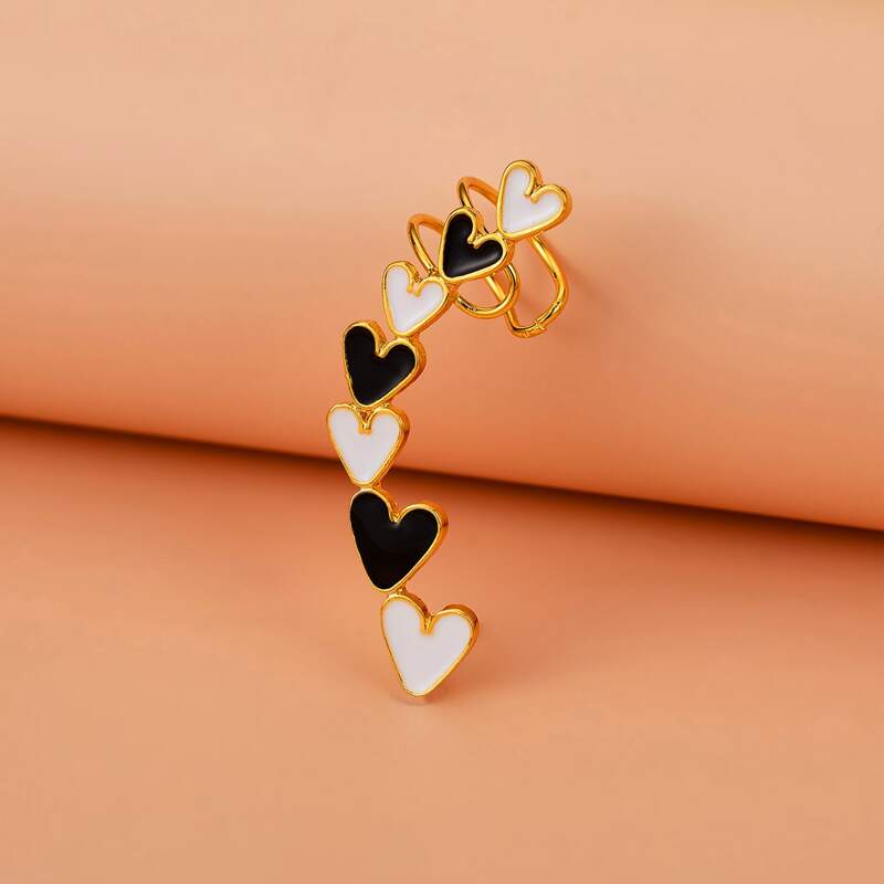 

1pc Heart Decor Ear Cuff, Black and white