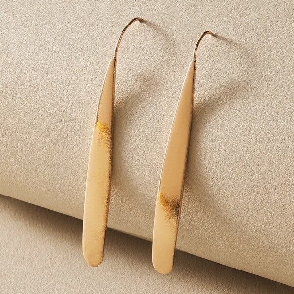 

1pair Metal Geometric Shaped Drop Earrings, Gold