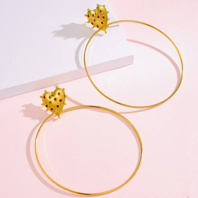 

1pair Heart & Ring Decor Drop Earrings, Gold