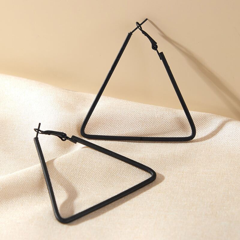 

1pair Solid Triangle Hoop Earrings, Black