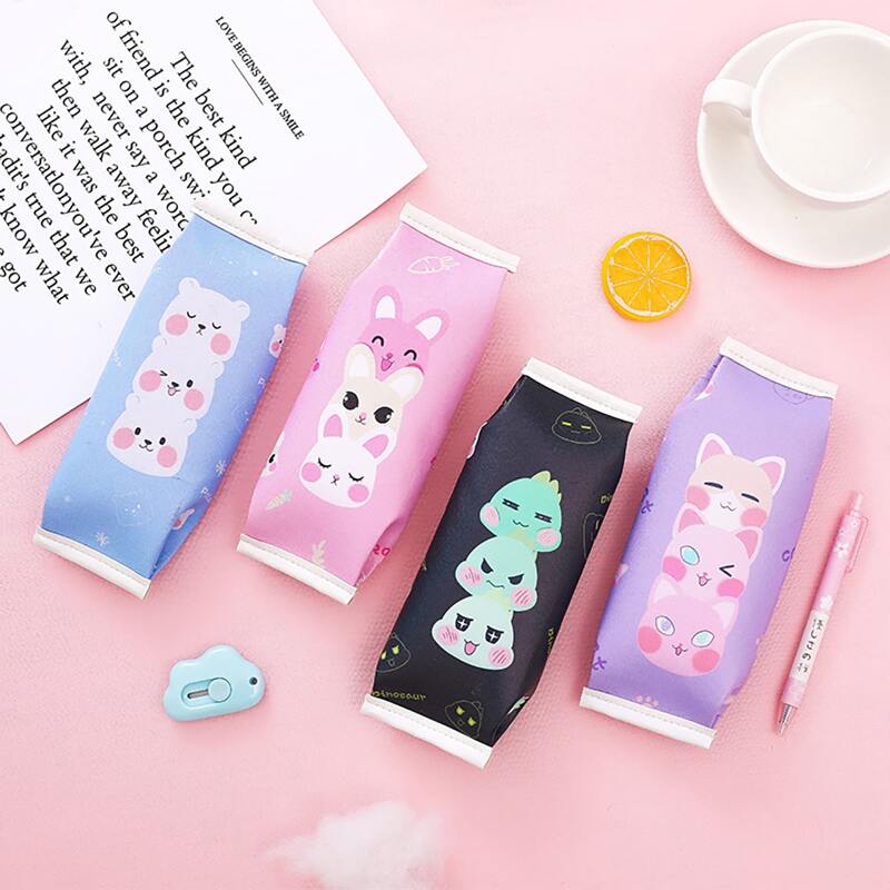 

1pc Cartoon Graphic Pencil Case