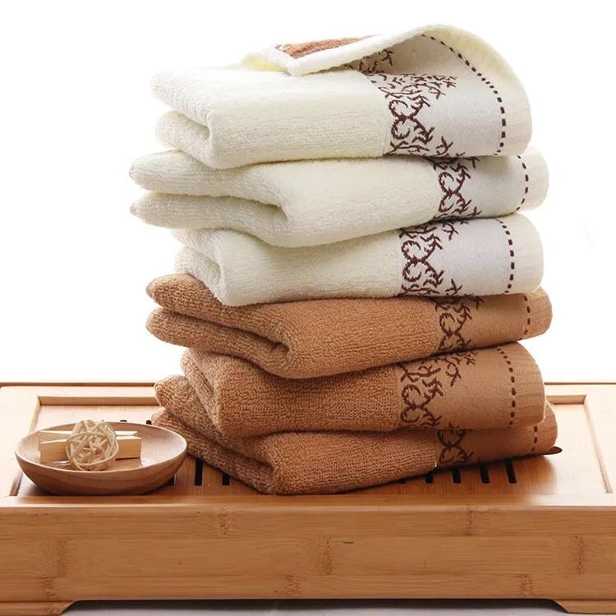 

1pc Vine Pattern Face Towel, Multicolor