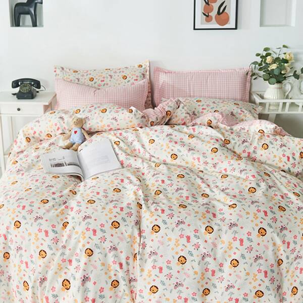 

Cartoon Lion Print Bedding Sets Without Filler, Multicolor