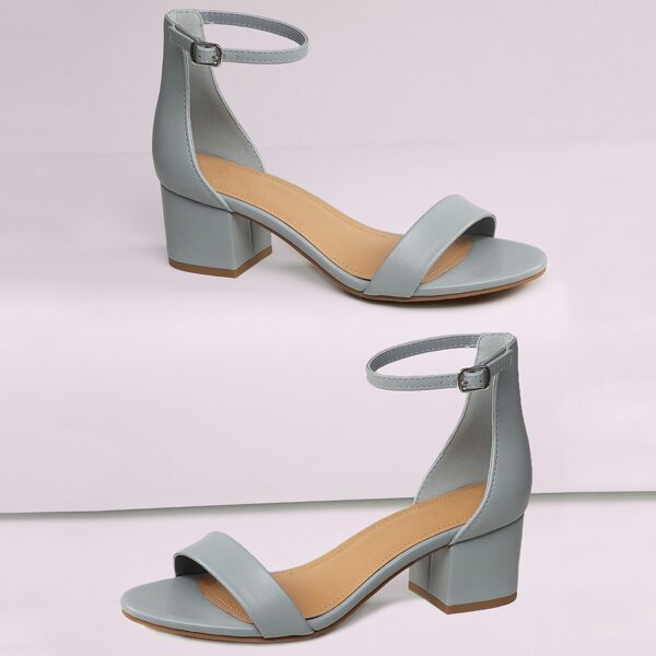

Open Toe Buckled Ankle Low Chunky Heel Sandals, Blue