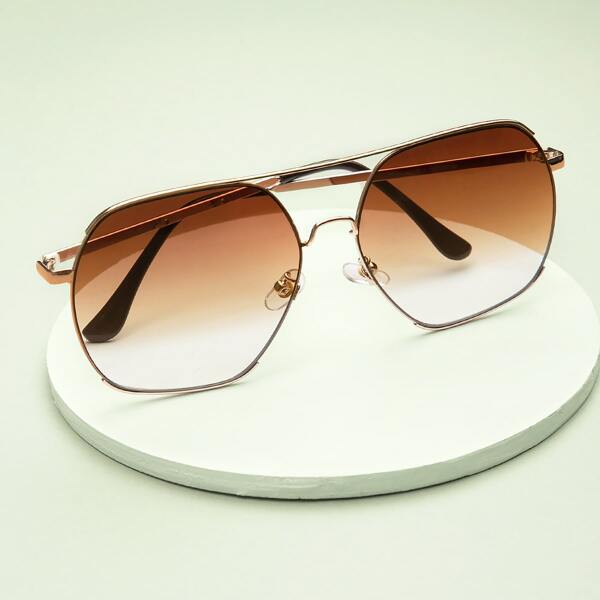 

Metal Frame Large Aviator Style Sunglasses, Brown