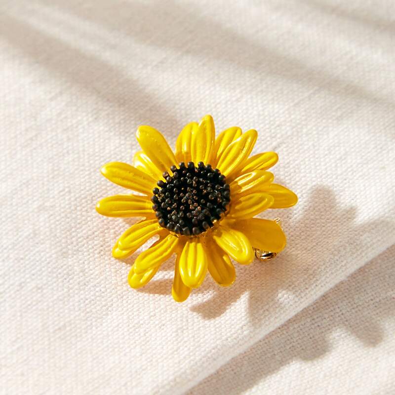 

1pc Daisy Decor Brooch, Yellow