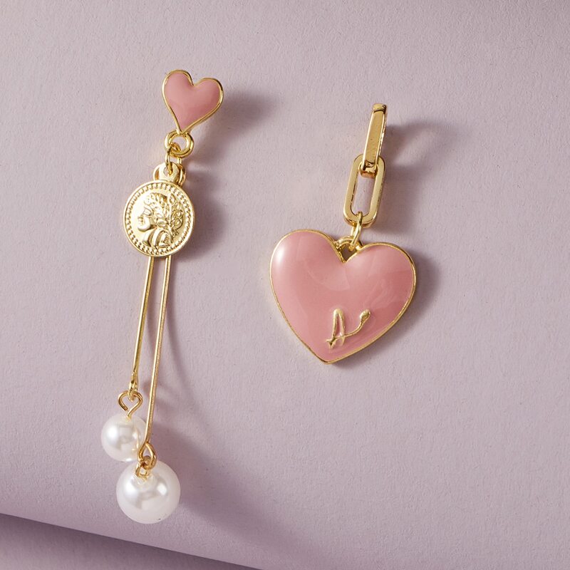 

1pair Asymmetry Heart & Coin Decor Earrings, Pink