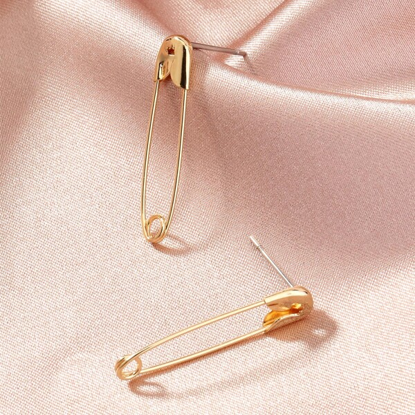 

1pair Safety Pin Design Stud Earrings, Gold