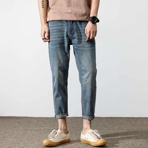 

Men Slant Pockets Tapered Jeans, Blue