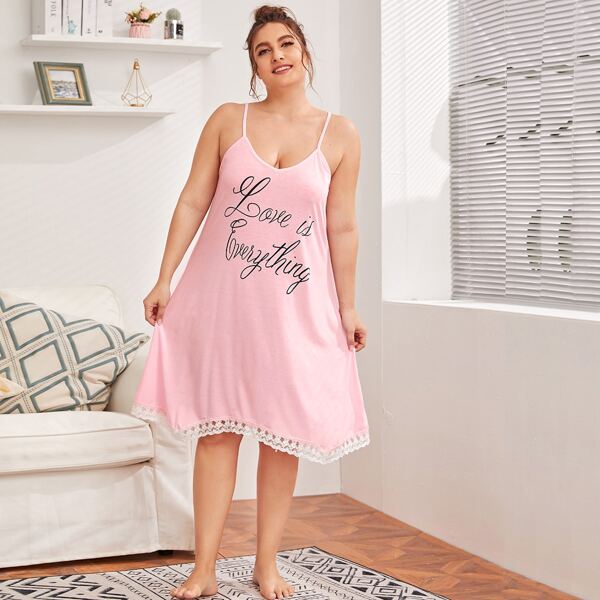 

Plus Lace Panel Slogan Graphic Cami Night Dress, Pink