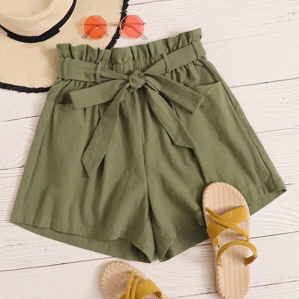 

Paperbag Waist Pocket Detail Belted Shorts, Army green