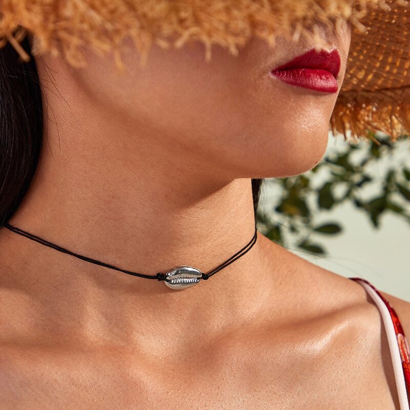 

1pc Shell Decor String Necklace, Black