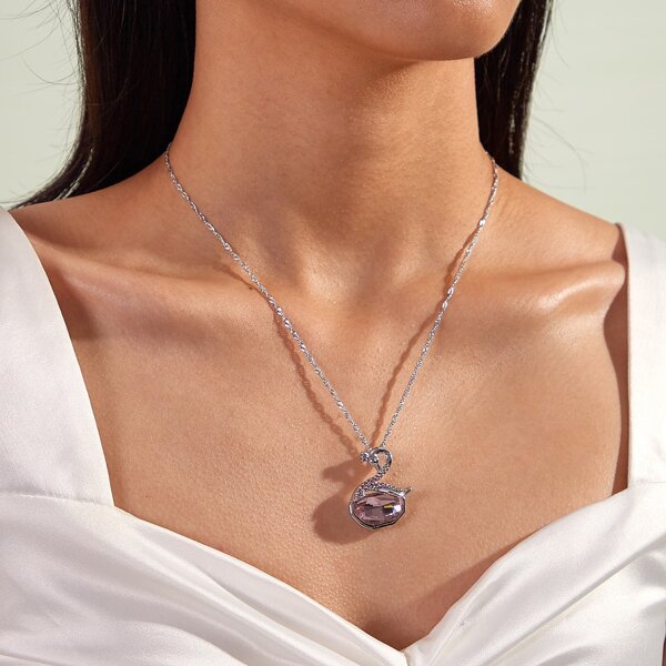 

Ожерелье с подвеской и стразами 1шт, Многоцветный