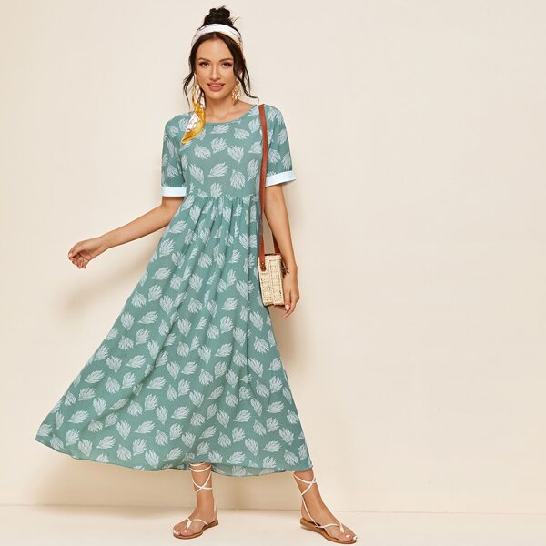 

Allover Plants Print A-line Dress, Green