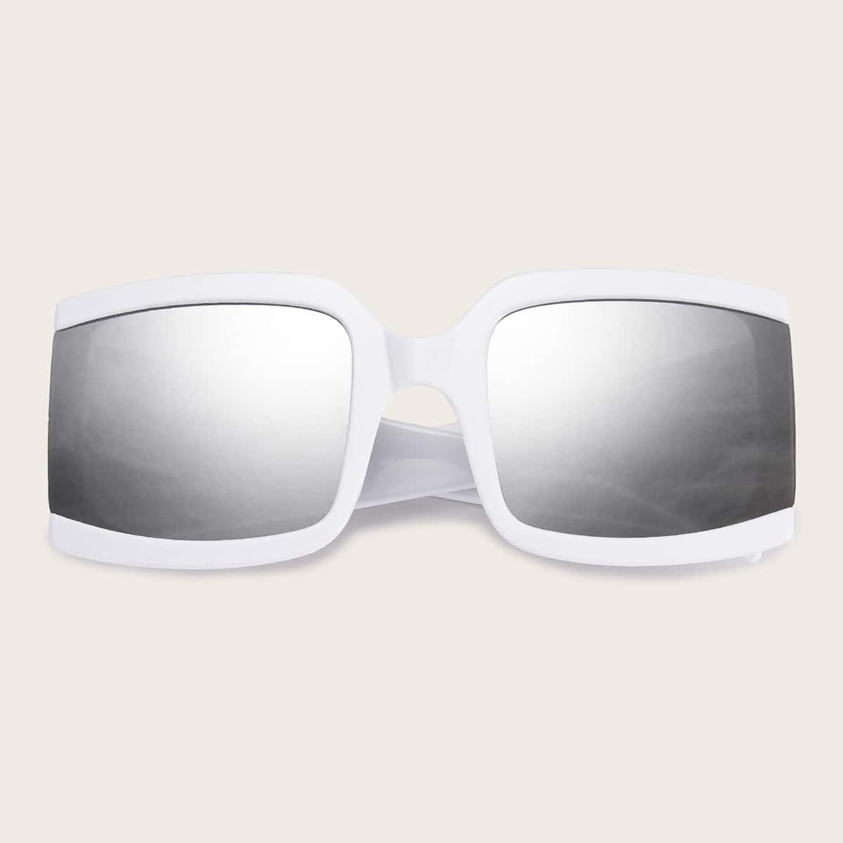

Square Frame Sunglasses With Case, White