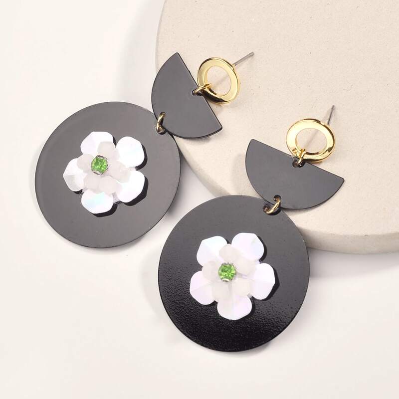 

1pair Flower & Geometric Decor Drop Earrings, Multicolor