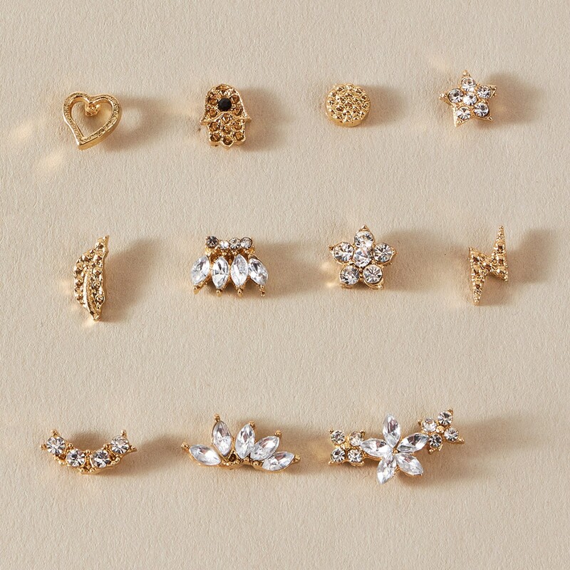 

11pcs Rhinestone Engraved Heart & Star Design Stud Earrings, Gold