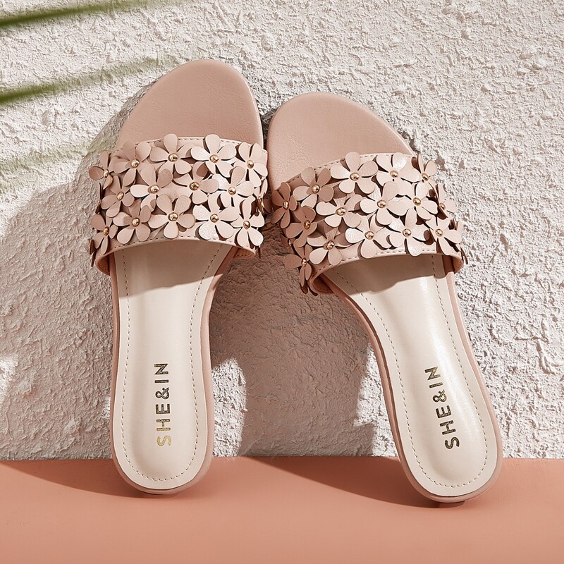 

Open Toe Floral Appliques Sliders, Pink