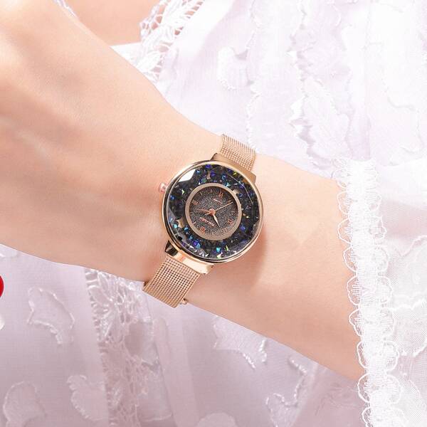 

Glitter Metal Strap Pointer Watch
