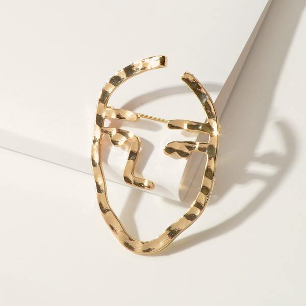 

1pc Hollow Out Face Design Brooch, Gold