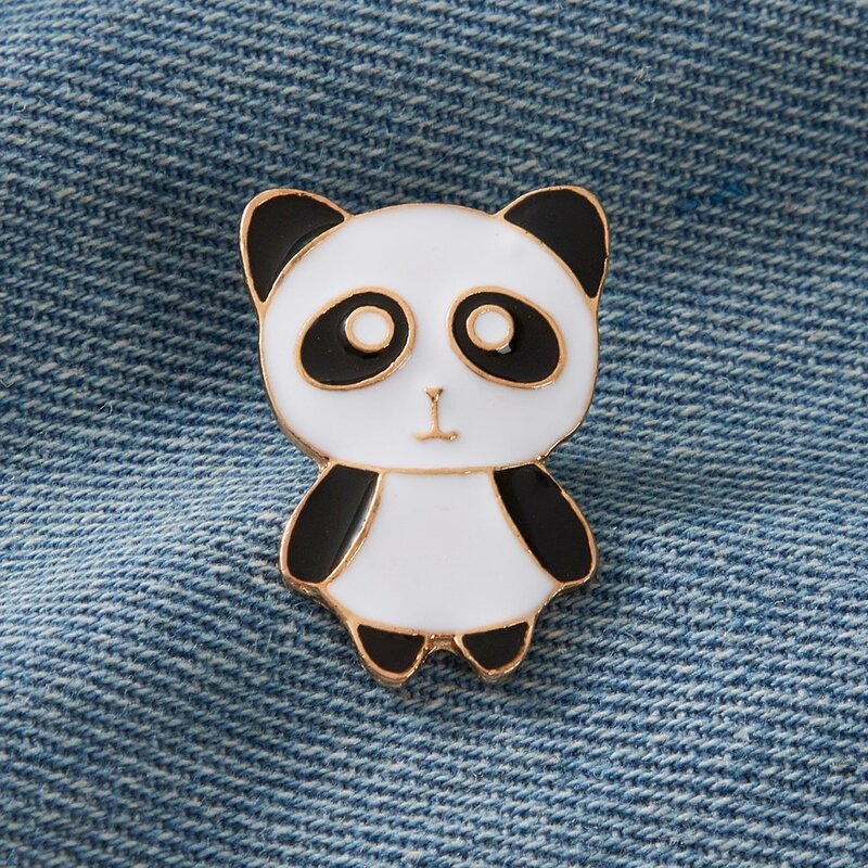 

1pc Panda Design Brooch, Black and white
