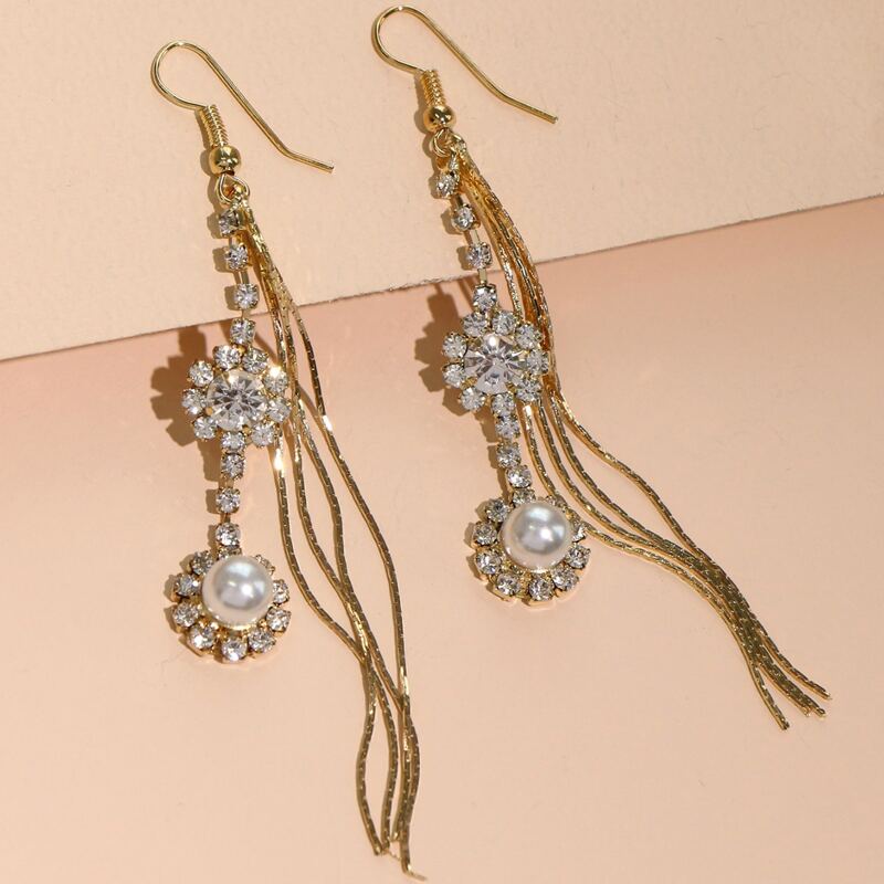 

1pair Rhinestone Engraved Faux Pearl Decor Drop Earrings, Gold