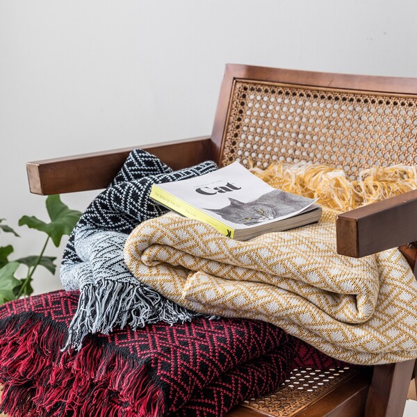 

1pc Geometric Pattern Tassel Blanket, Multicolor