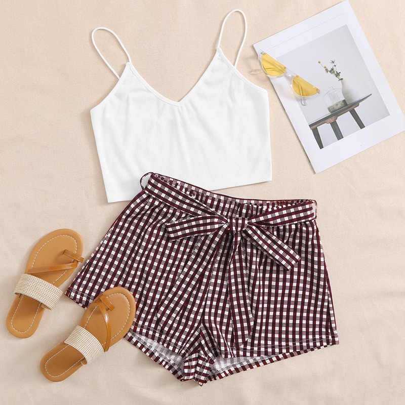 

Crop Cami Top & Belted Plaid Shorts Set, Multicolor