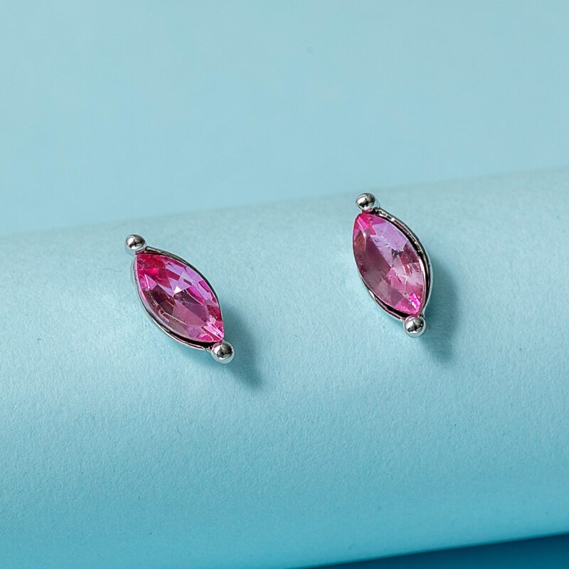 

1pair Rhinestone Engraved Earrings, Pink