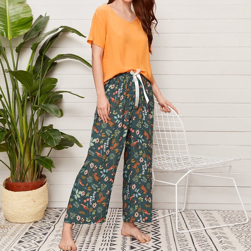 

V-neck Plants Print Pajama Set, Multicolor