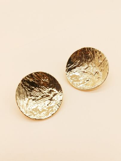 اقراط مسماري دائري ذو سطح مزخرف زوج واحد