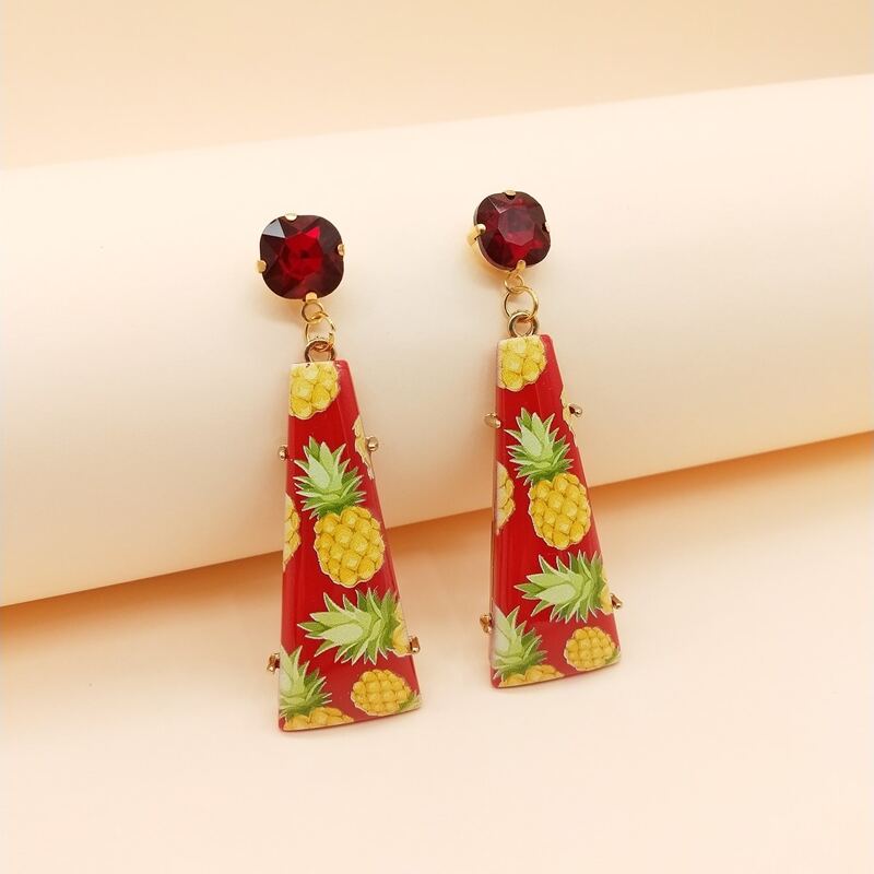 

1pair Fruit Pattern Geometric Drop Earrings, Pink