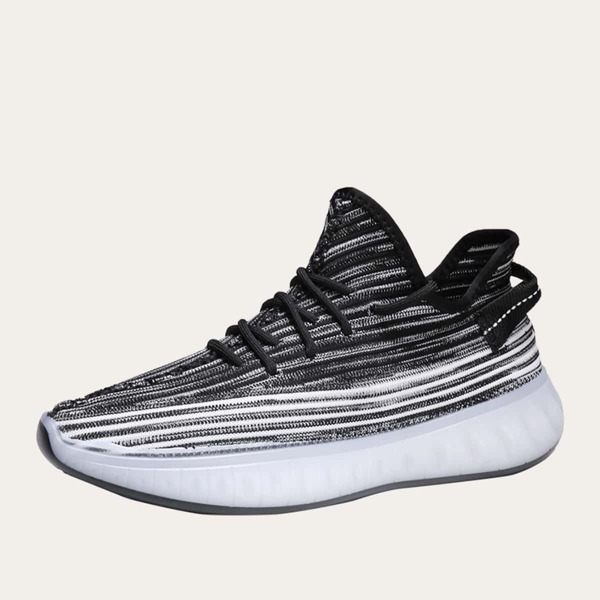 

Men Lace-up Front Wide Fit Sneakers, Black