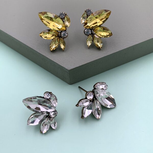 

2pairs Gemstone Engraved Stud Earrings, Multicolor