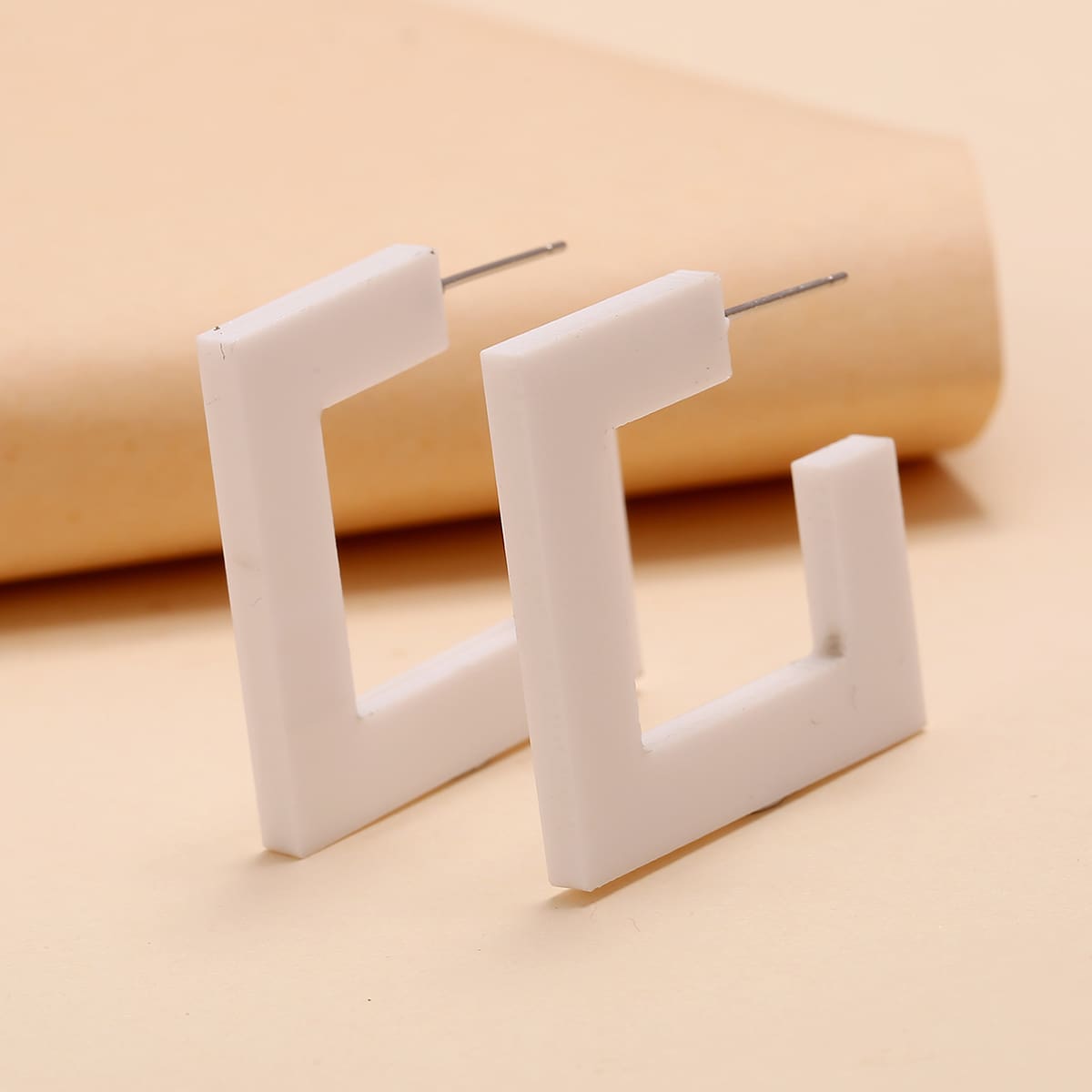 

Geometric Hoop Earrings, White