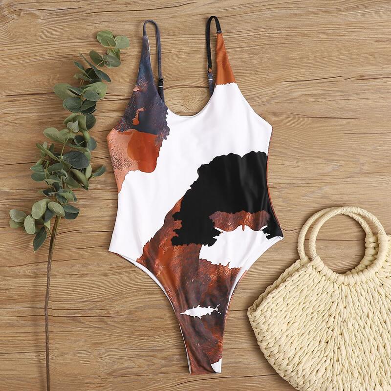 

Graphic Cami One Piece Swimsuit, Multicolor