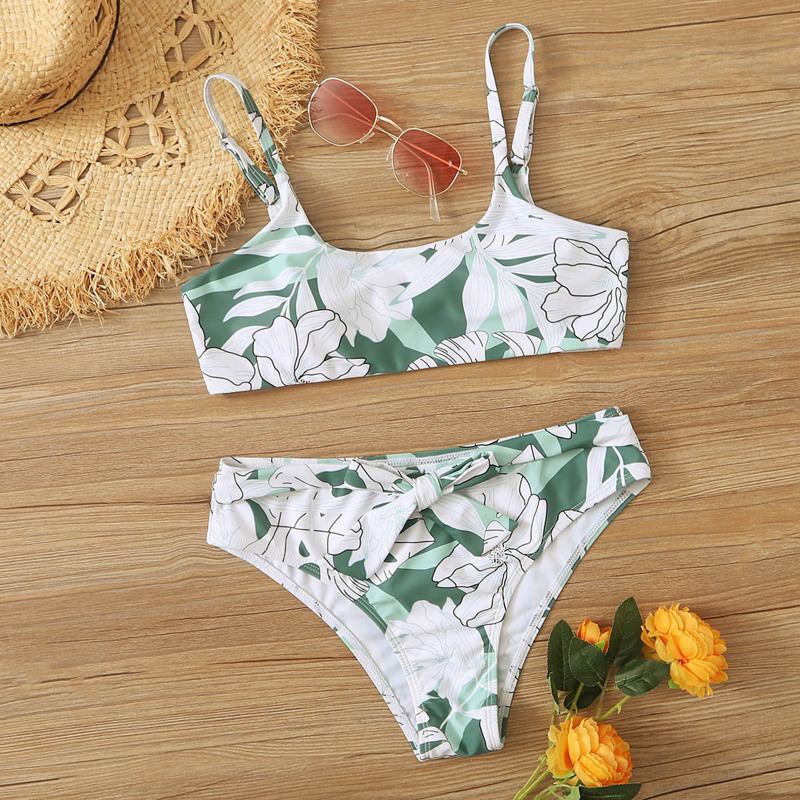 

Floral Tie Front Bikini Swimsuit, Multicolor