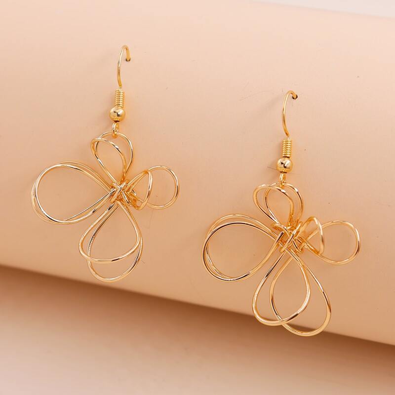 

Hollow Out Metal Earrings, Gold