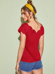 SHEIN Clasi Solid V-neck Scallop Top - Red - View 2