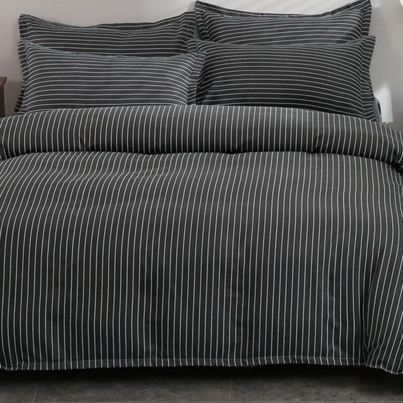 

Striped Pattern Bedding Set Without Filler, Black and white