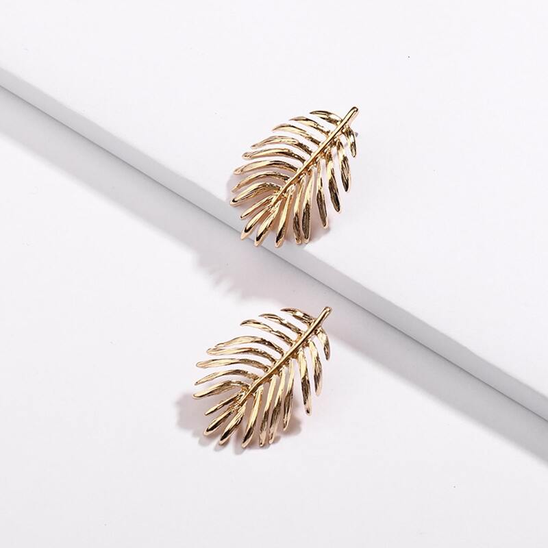 

1pair Leaf Shaped Stud Earrings, Gold
