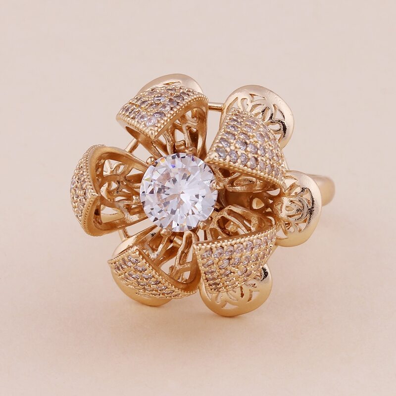 

Rhinestone Engraved Opened Ring, Gold