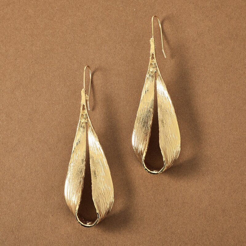 

Structured Metal Drop Earrings, Gold