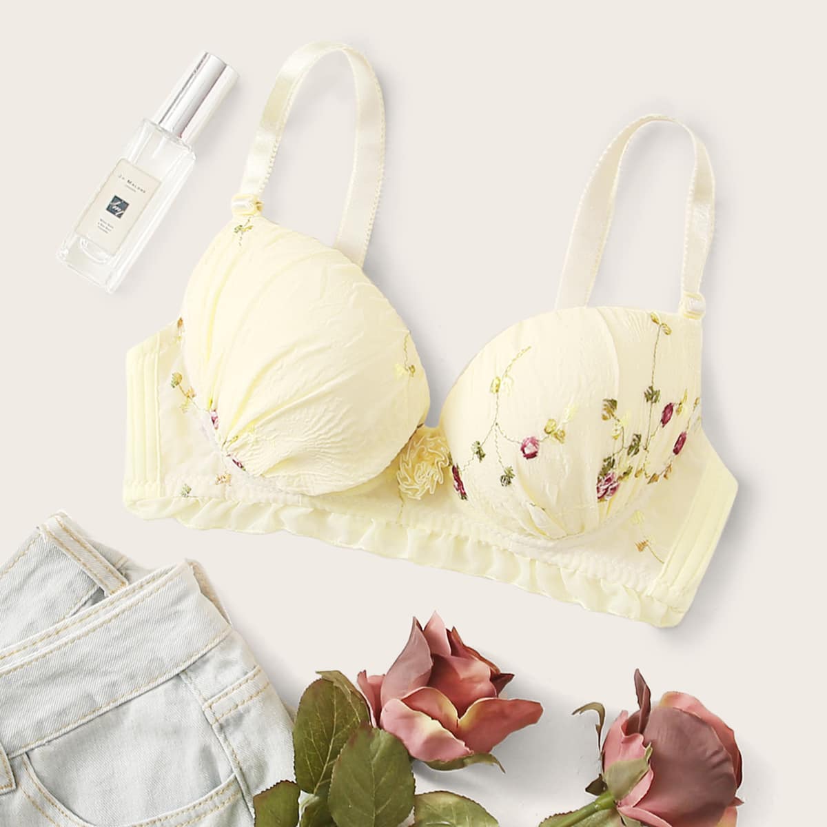 

Floral Embroidered Underwire Bra, Yellow