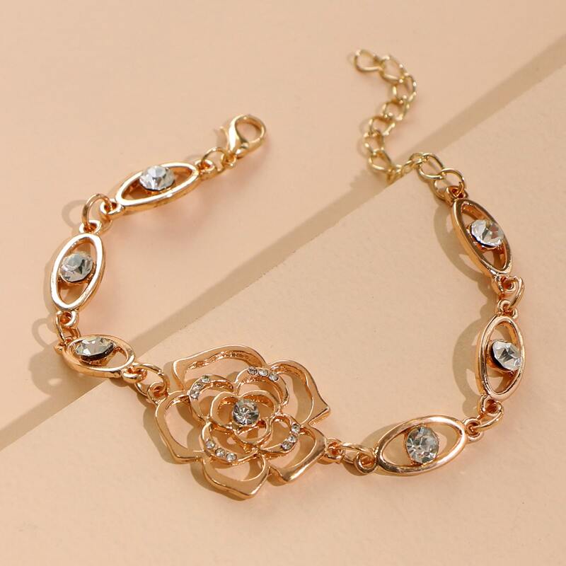 

Rhinestone Engraved Rose Decor Bracelet, Gold